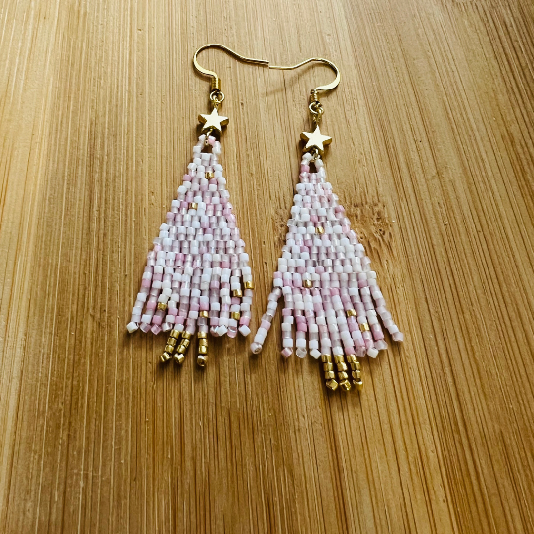 Holiday beaded deals earrings