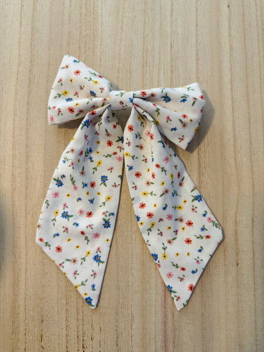 Lila Bow Barrette in Wildflower Kiss