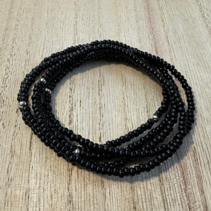 Zenya Bracelet in Onyx Glow