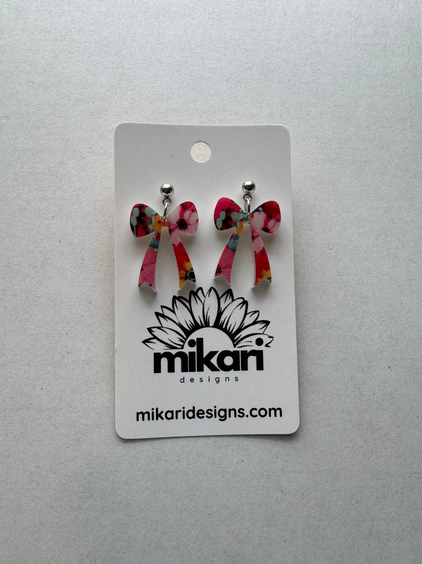 Jovie Bow Earrings in Rosy Confetti